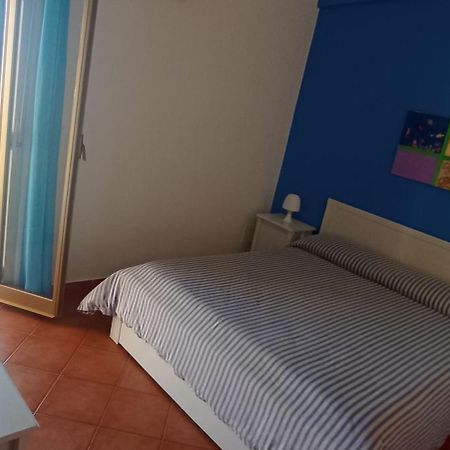 טראביה La Casa Gialla מראה חיצוני תמונה